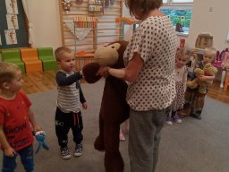 2025-09-15 Powitanie z małpka Iwoną